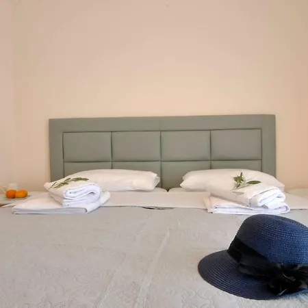 Anastasios Paleokastritsa Doukádes